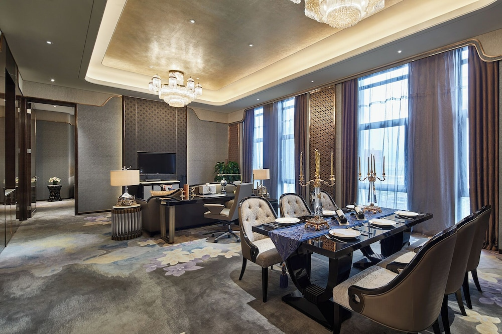 Hotel photo 43