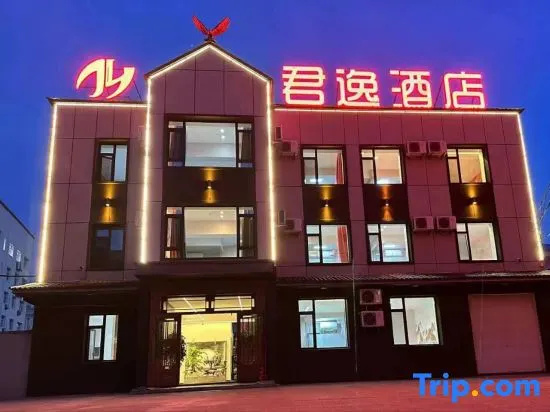 Grand Hotel