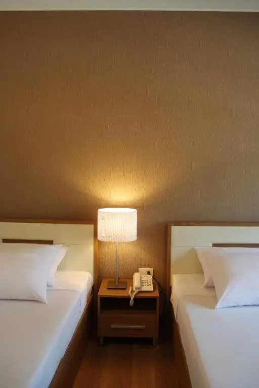 Korat Resort Hotel - Chambres