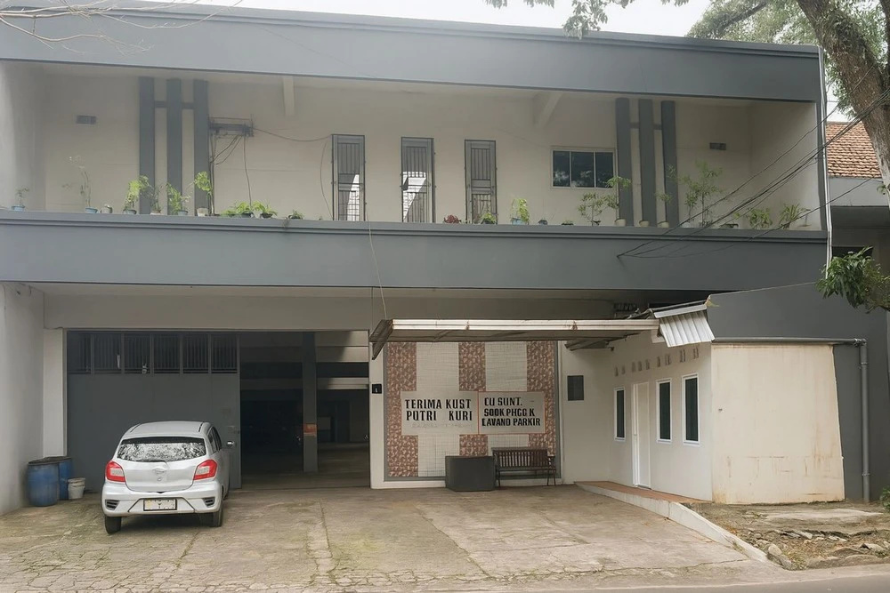 Elang House near Simpang Lima Tasikmalaya Mitra RedDoorz