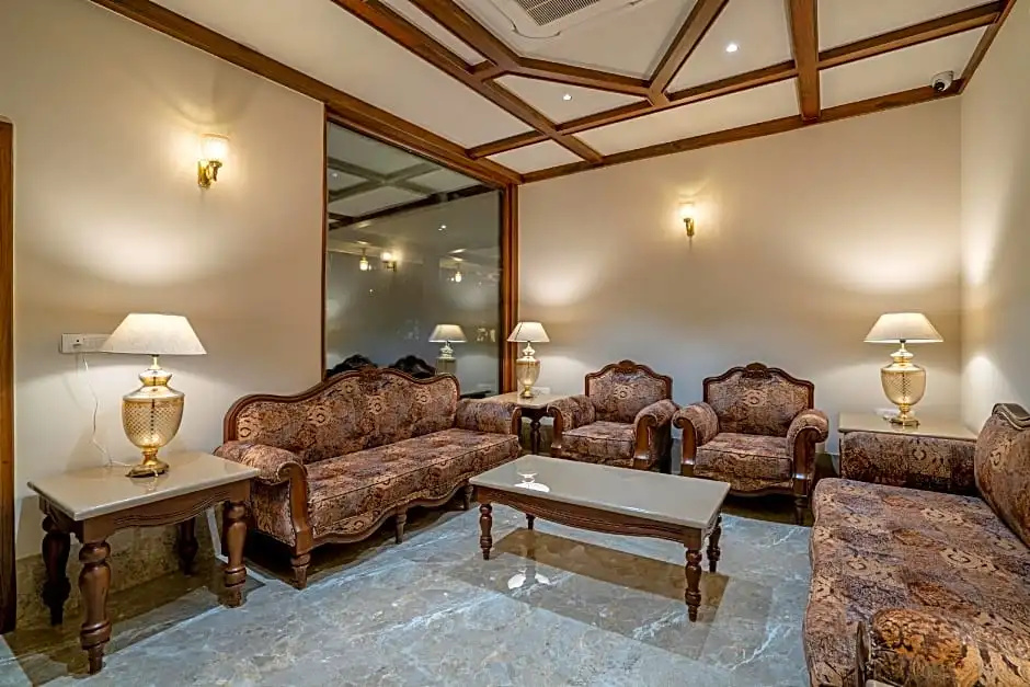 Hotel photo 12