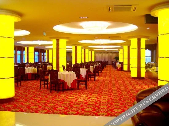 Food & Beverage