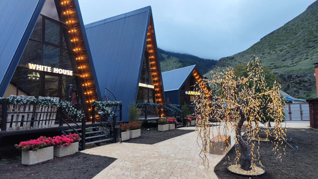 Бордо Хаус Эльбрус - фото 7