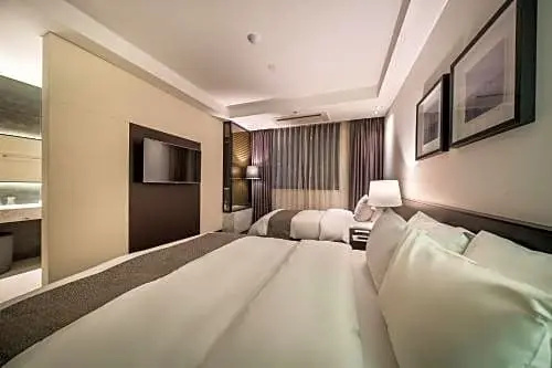 Iruda Hotel - Chambres