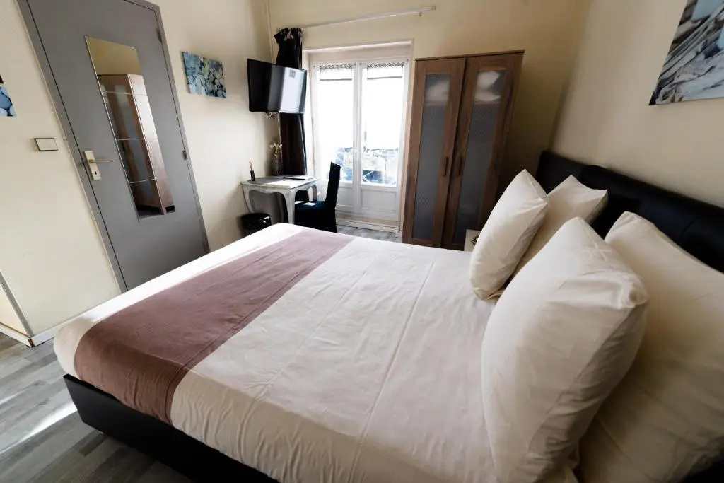 Le Lion D Or - Chambres