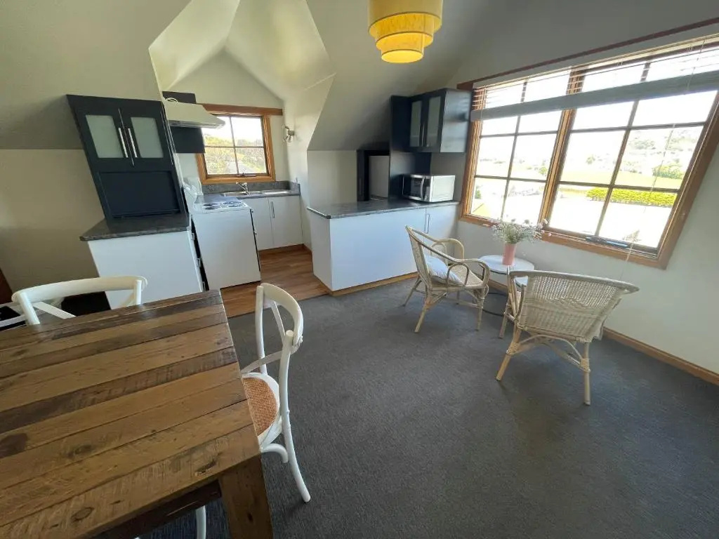 3 Bedrooms Apartment with sea view