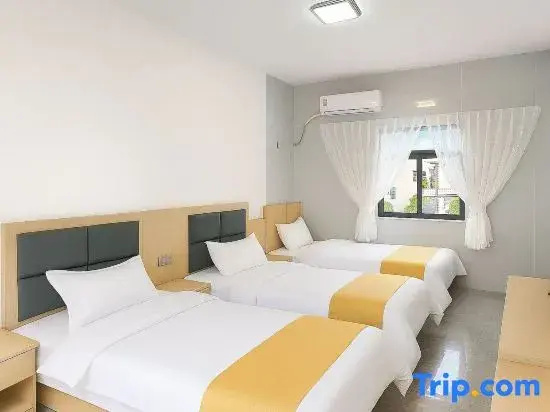 Lakeside Cloud Homestay