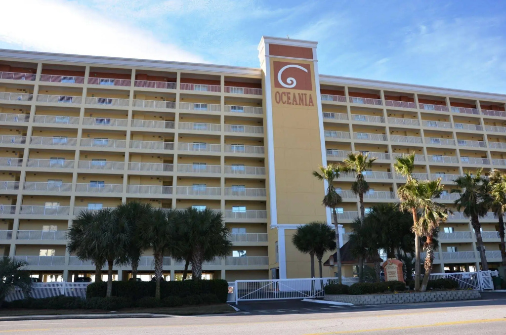 Oceania Destin Rental by Holiday Isle