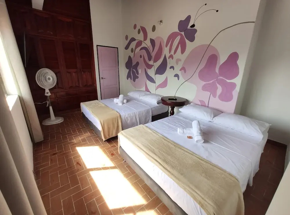 Economy room