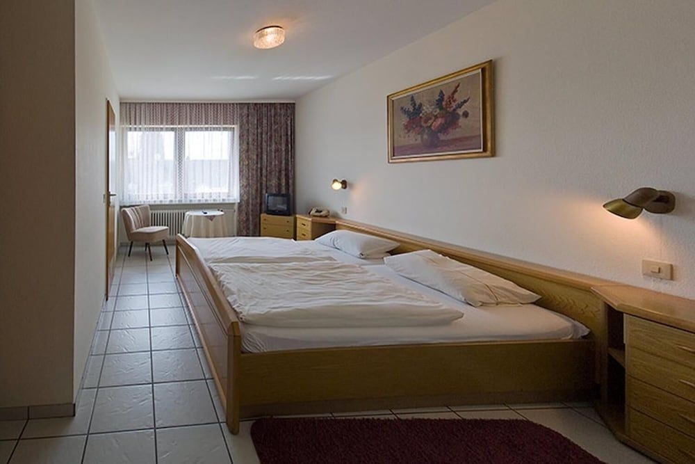 Hotel Schütz — 2