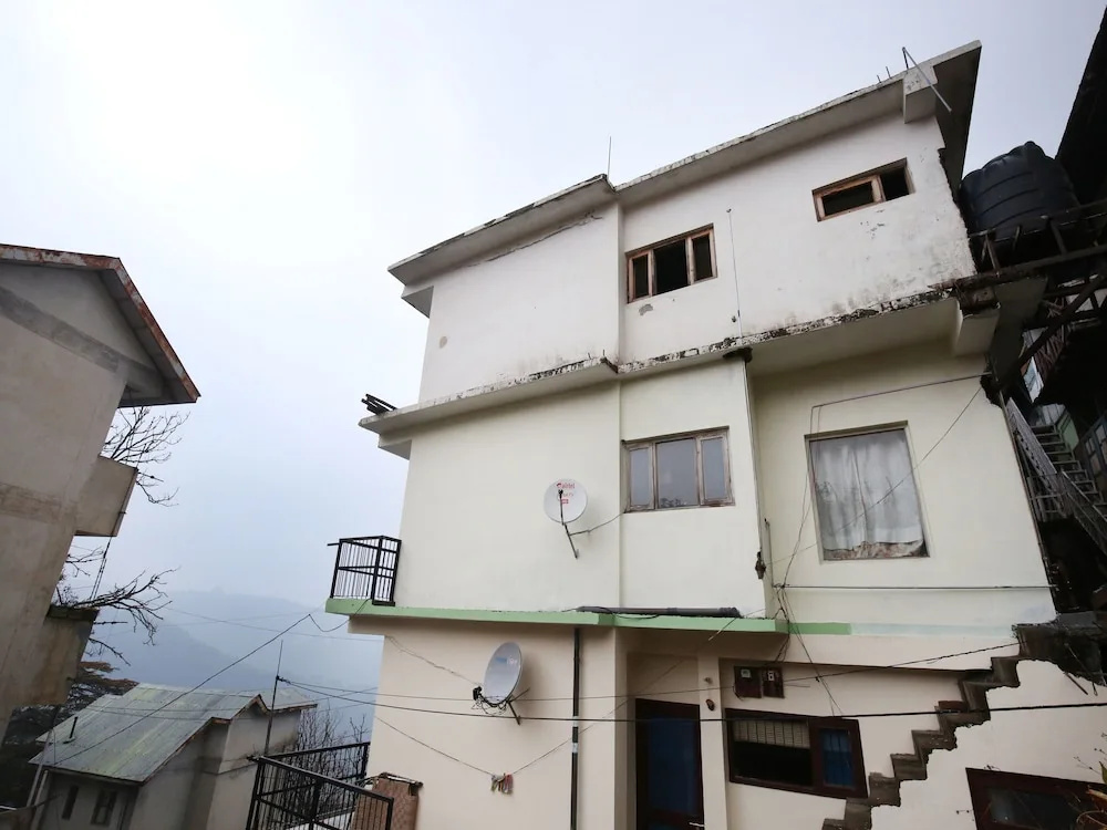 OYO 10869 Home 2BHK Kaithu Shimla
