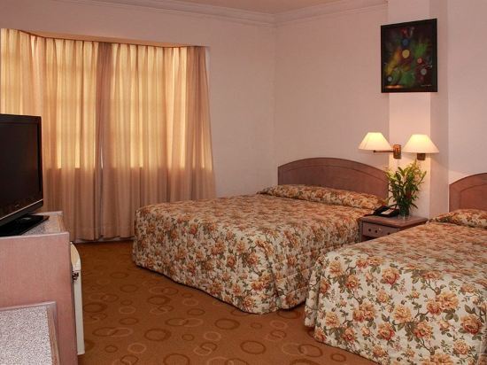 Hotel Rainbow