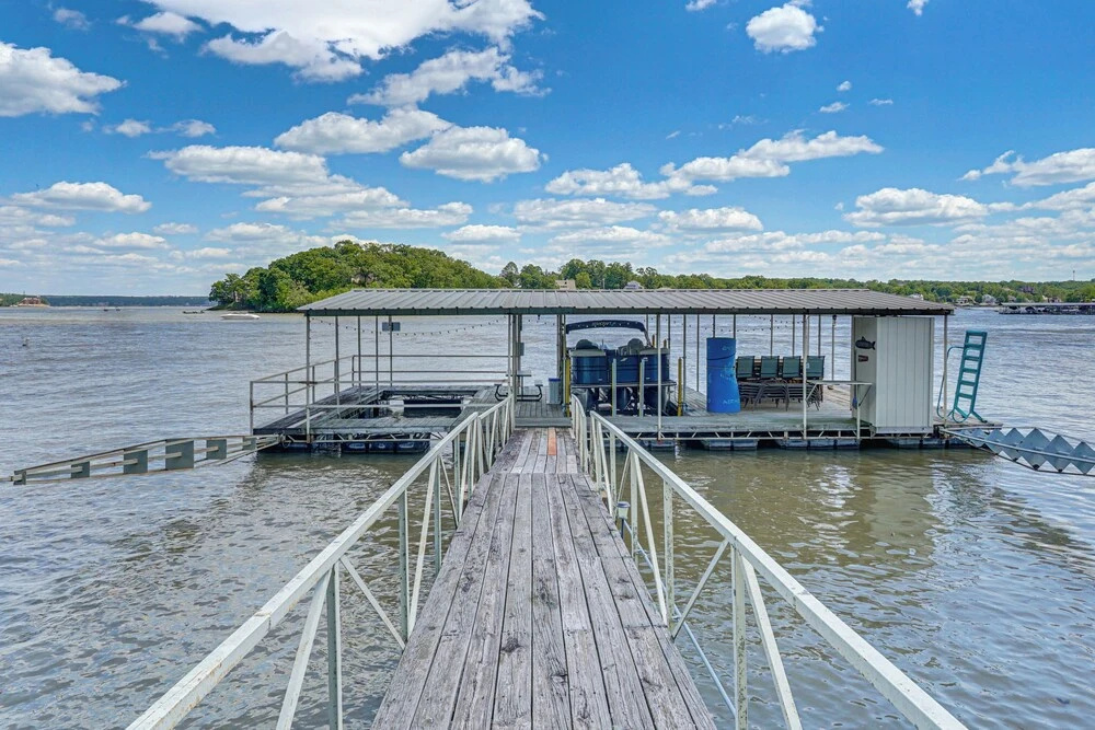 Boaters Base w/ Dock! Lakefront Ozarks Getaway