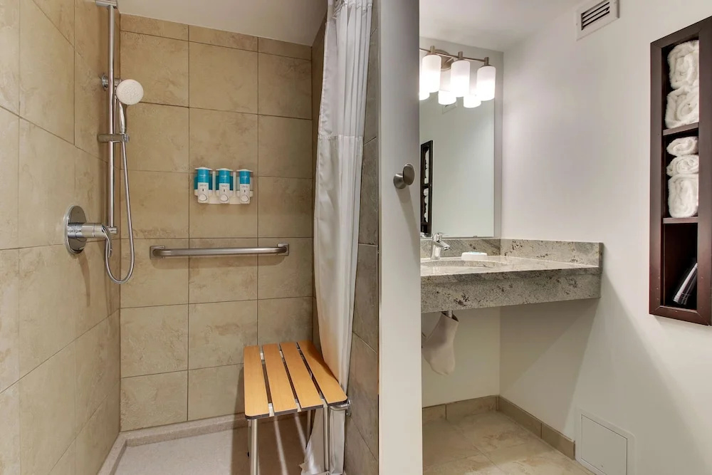 Drury Inn & Suites Poplar Bluff - Chambres