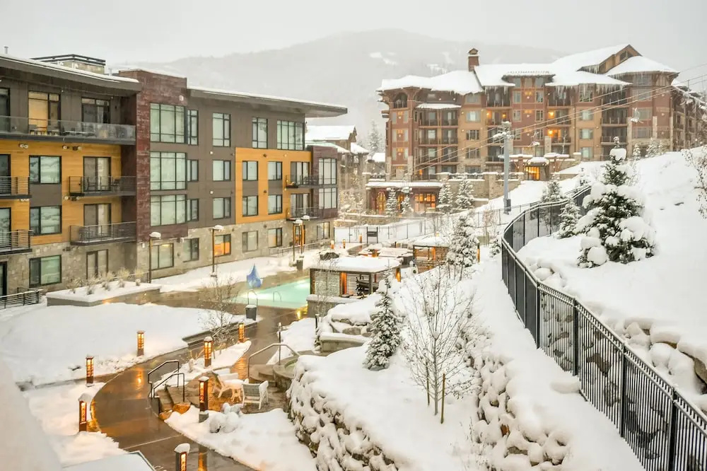 3BR Residence in Canyons Village- Ski in/ski out by RedAwning