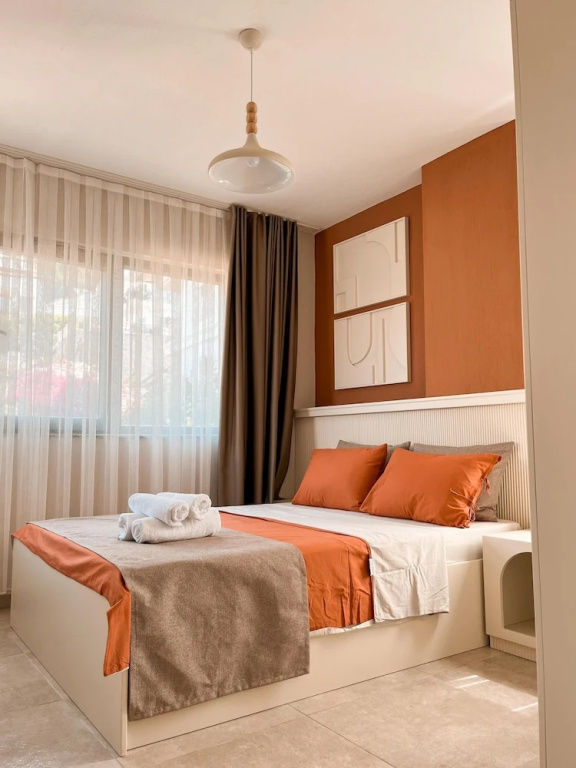 Luxury room with balcony and with mountain view