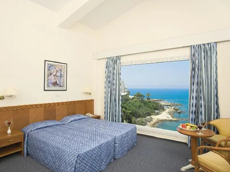 Cynthiana Beach Hotel - Chambres