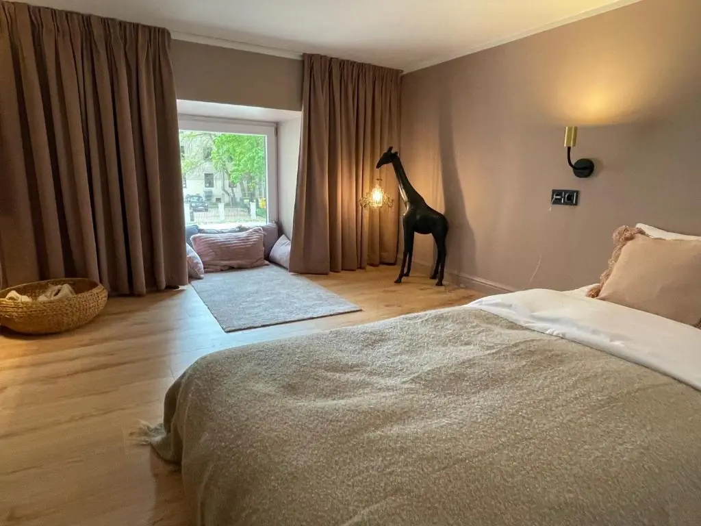 Deluxe Family Suite