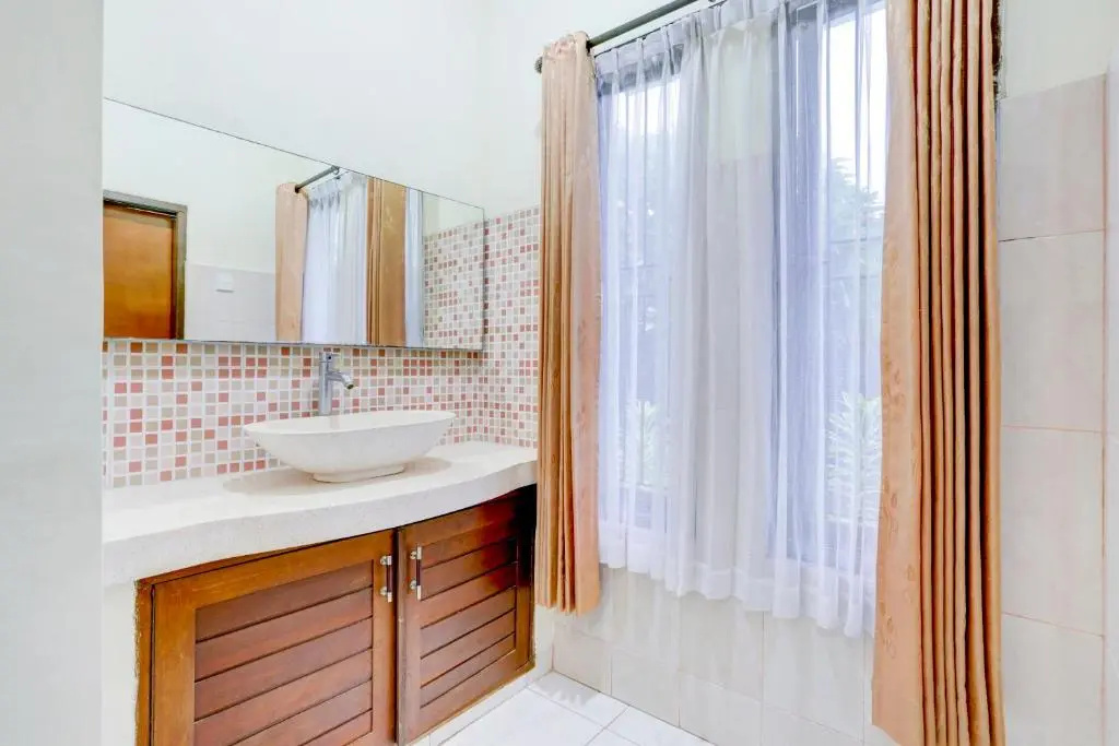 Teges Inn Kuta - Chambres