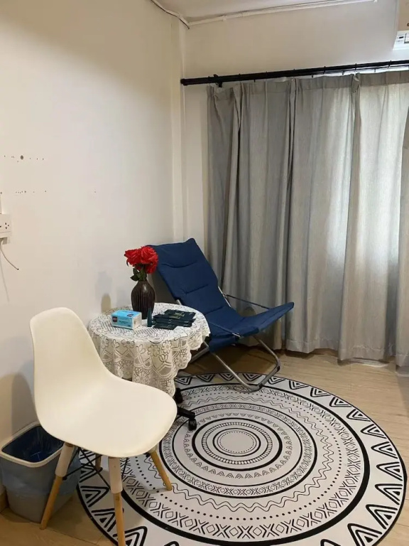 Отель Bg Prosper Hostel в Бангкоке