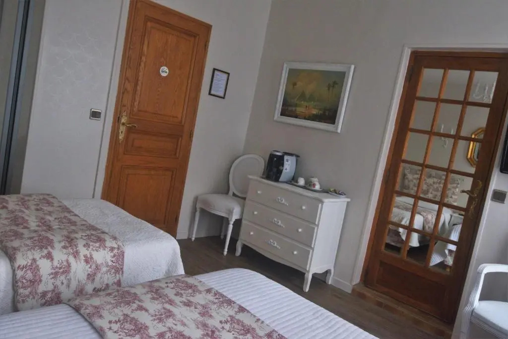 Hôtel Dandy - Chambres