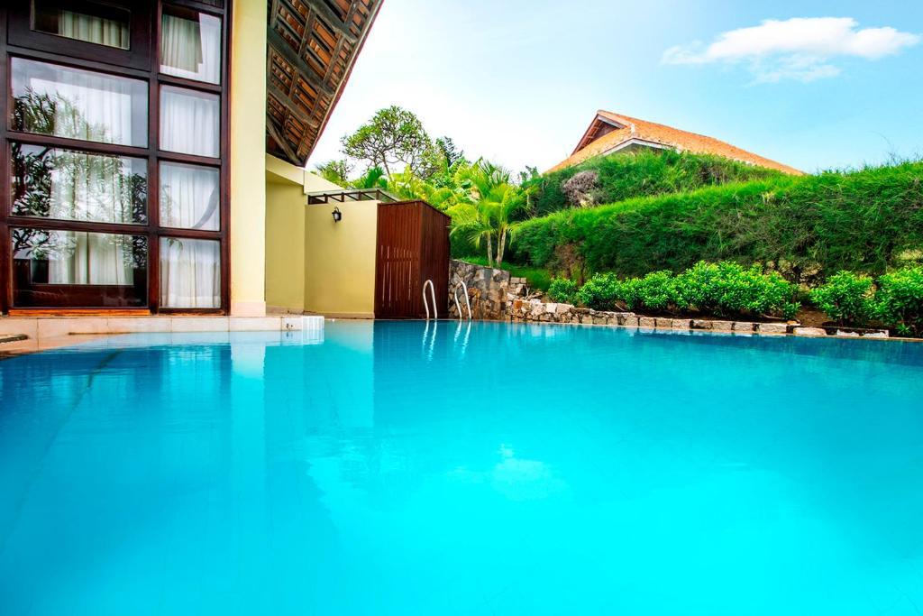 Romana Resort & Spa