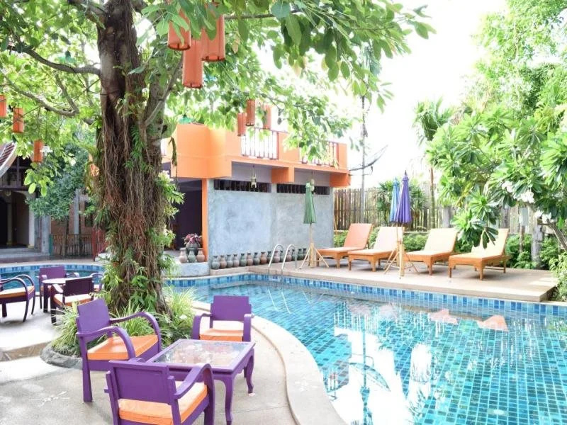 Pool