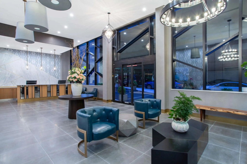 Microtel Inn by Wyndham Long Island City - 3