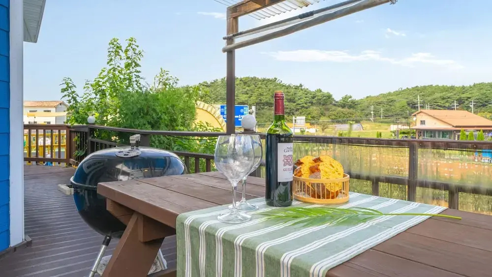 Taean Dalbam pet Pension