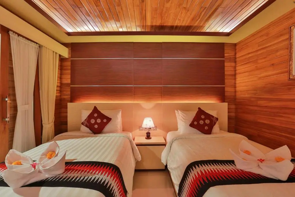Deluxe Double room with sea view (twin beds)