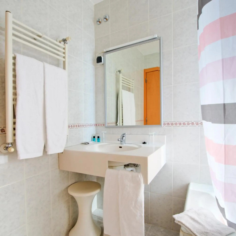 Hotel photo 30
