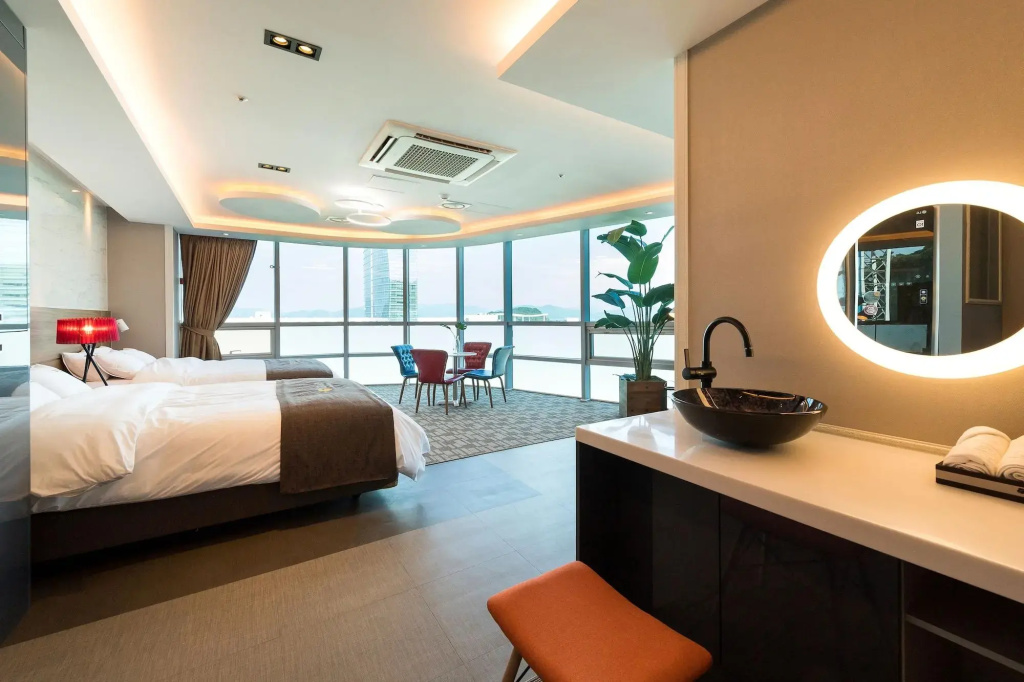 Hotel photo 11