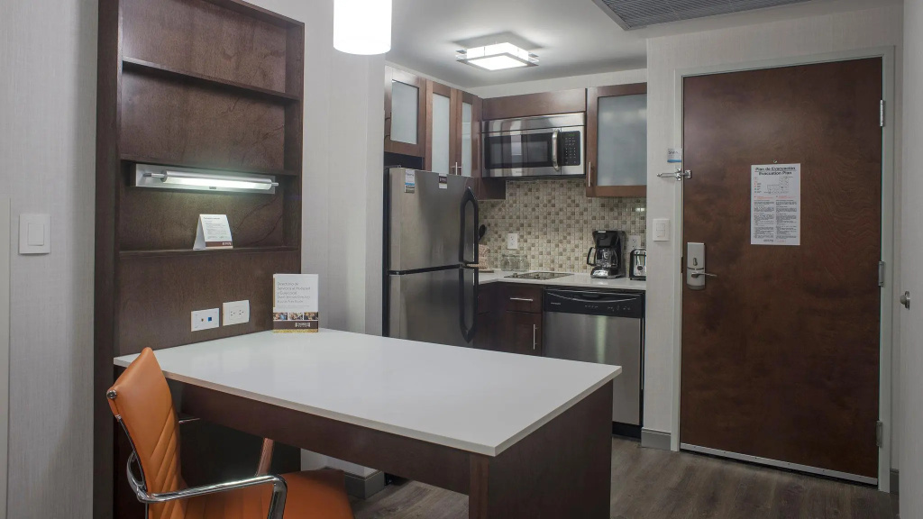 Staybridge Suites Puebla by IHG - Chambres