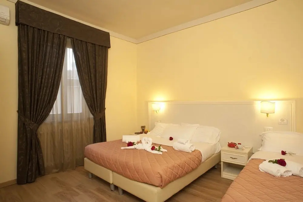 1 Bedroom Standard Double room (full double bed)