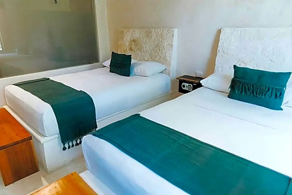 Deluxe Quadruple room