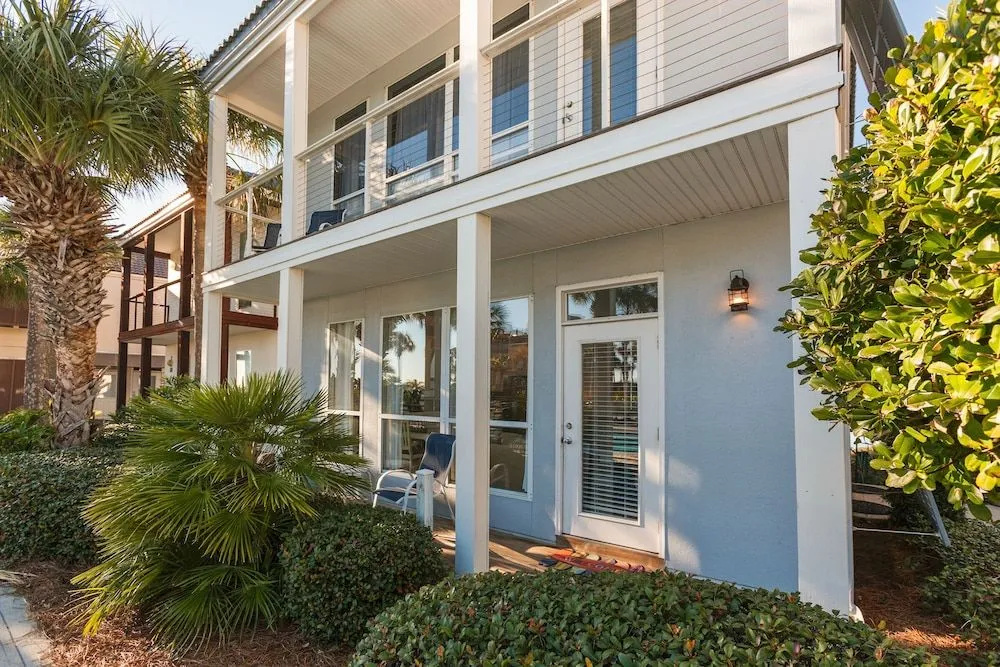Scenic Duplex #11b 2 Bedrooms 2 Bathrooms Duplex