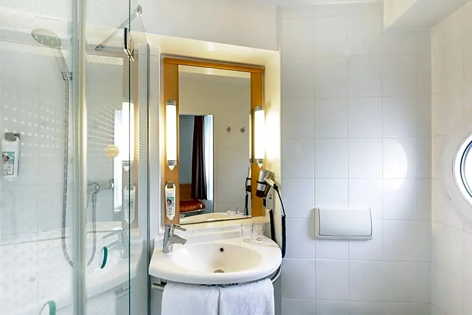 ibis Bayeux Port En Bessin - Chambres