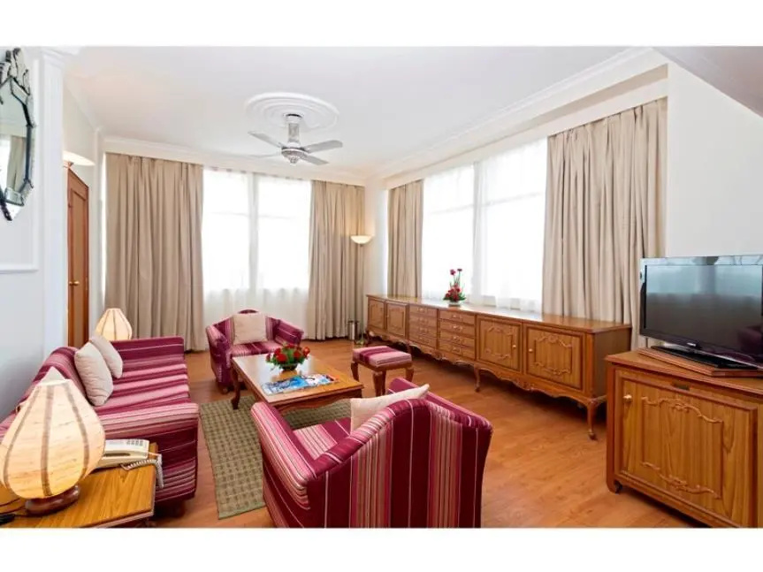 Executive Double room (full double bed)