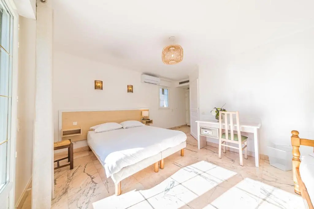 Voir la photo 2 — Hotel Brin d'Azur - Saint Tropez