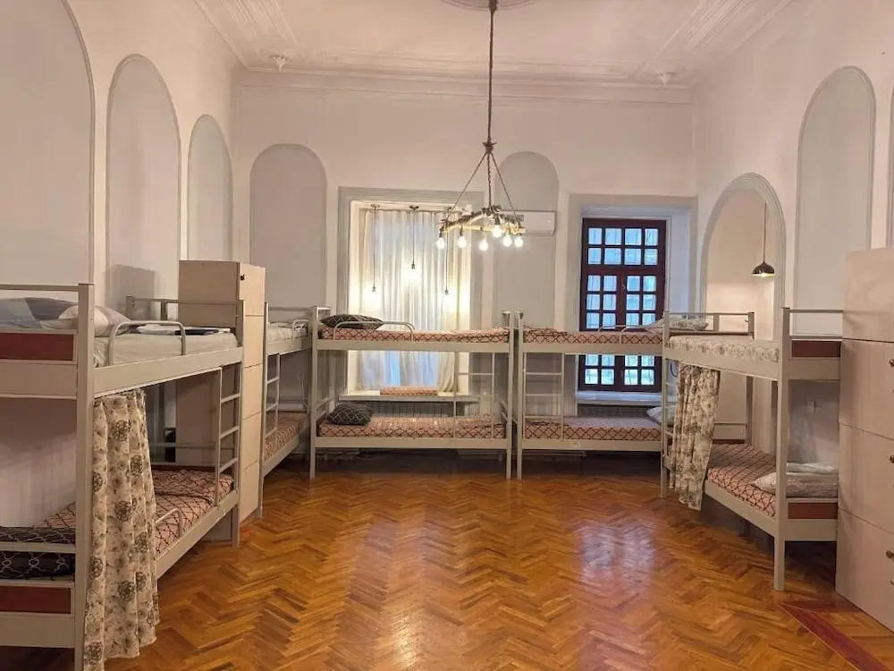 Flora Hostel Baku — 5