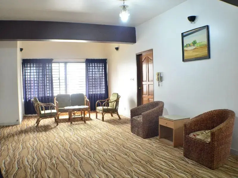 Deluxe Double room (full double bed)