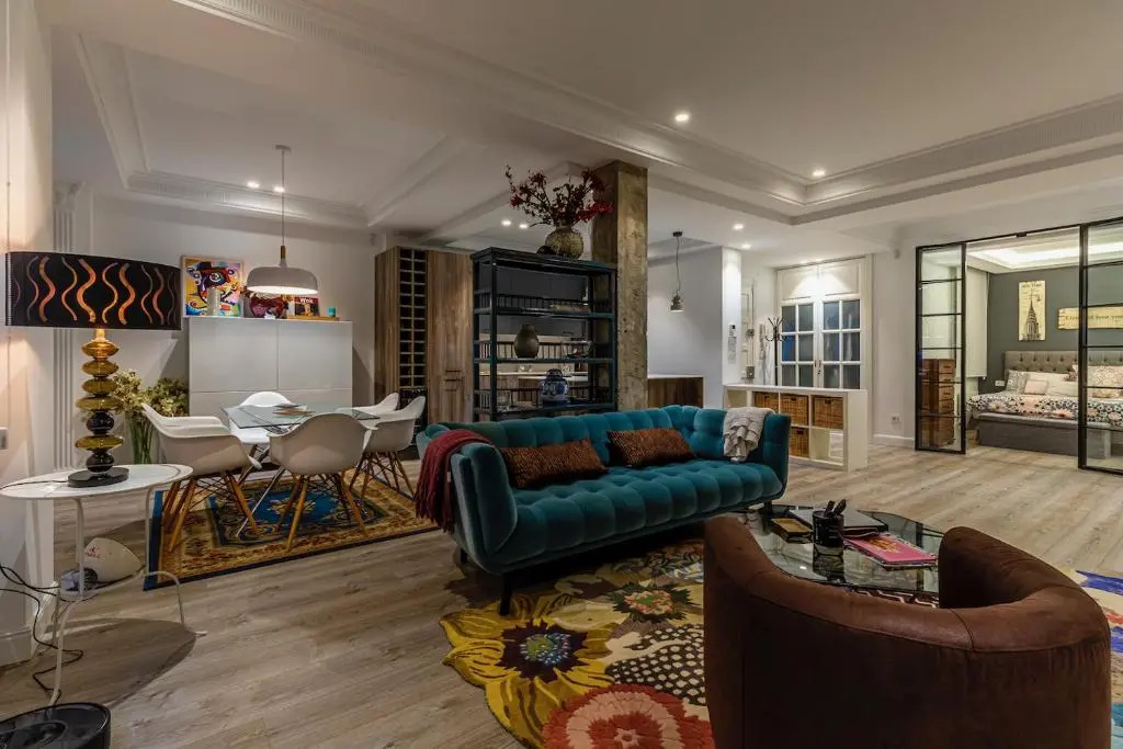 110 M2 Central apartment in Abando Close To Guggenheim with parking