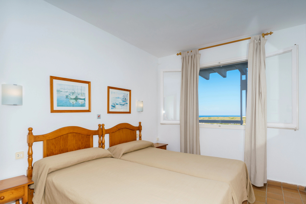 Aparthotel Playa Parc — 2