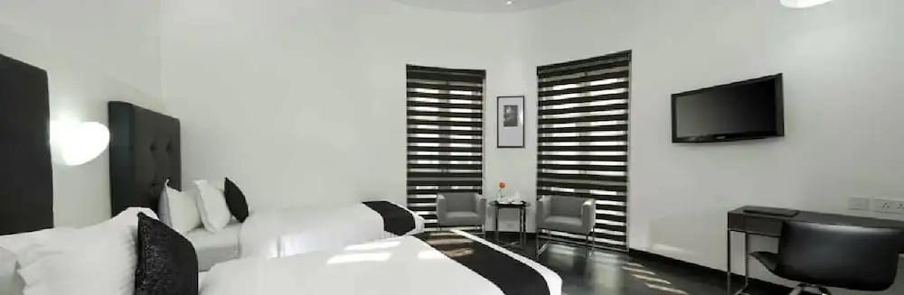 Deluxe room with city view