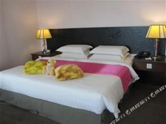 Oriental Crystal Hotel