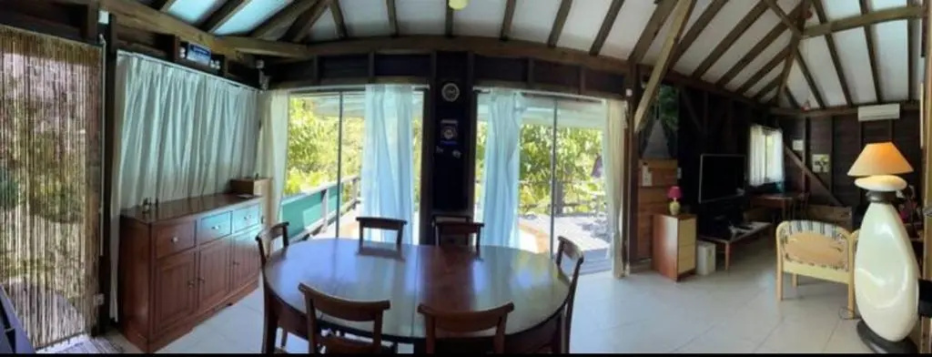 Pura Vida lodge