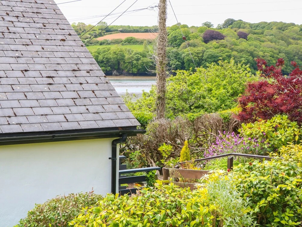 Polsue Cottage