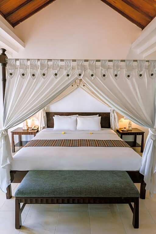 Legong Keraton Beach Hotel