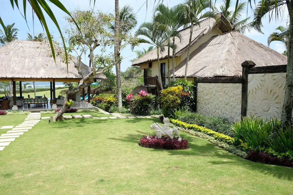 Impiana Private Villas Cemagi - фото 33