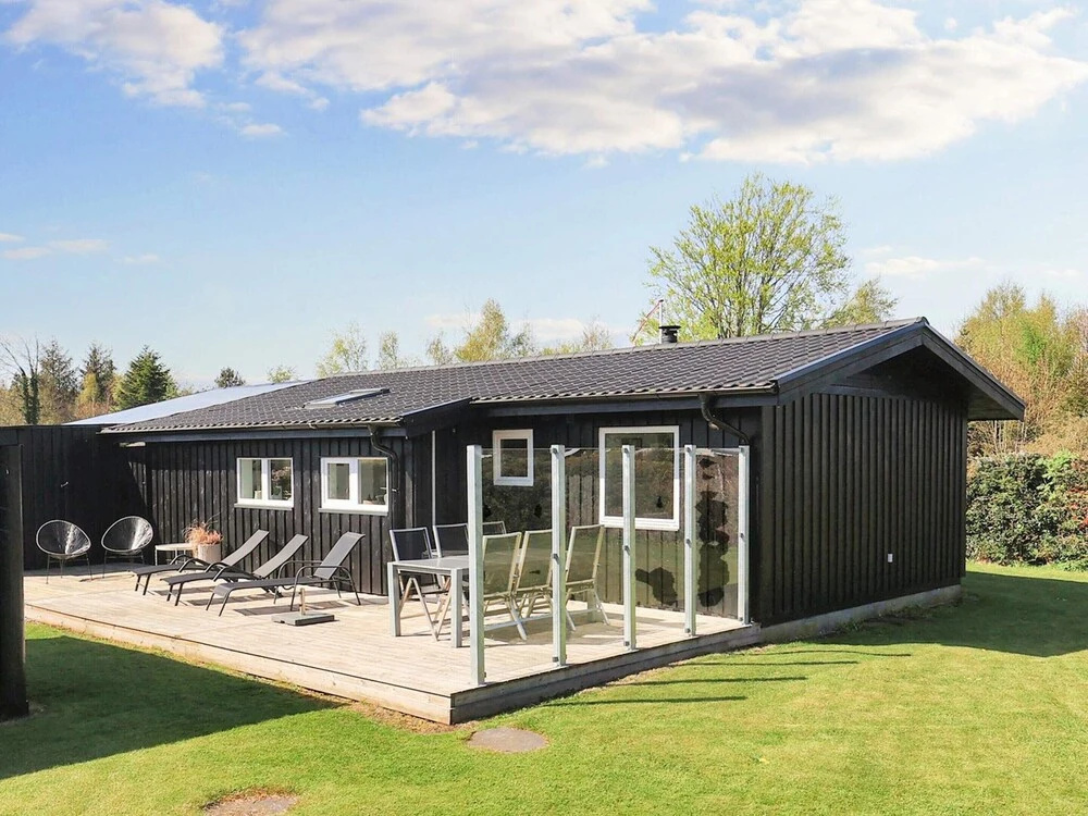 4 Star Holiday Home in Hals